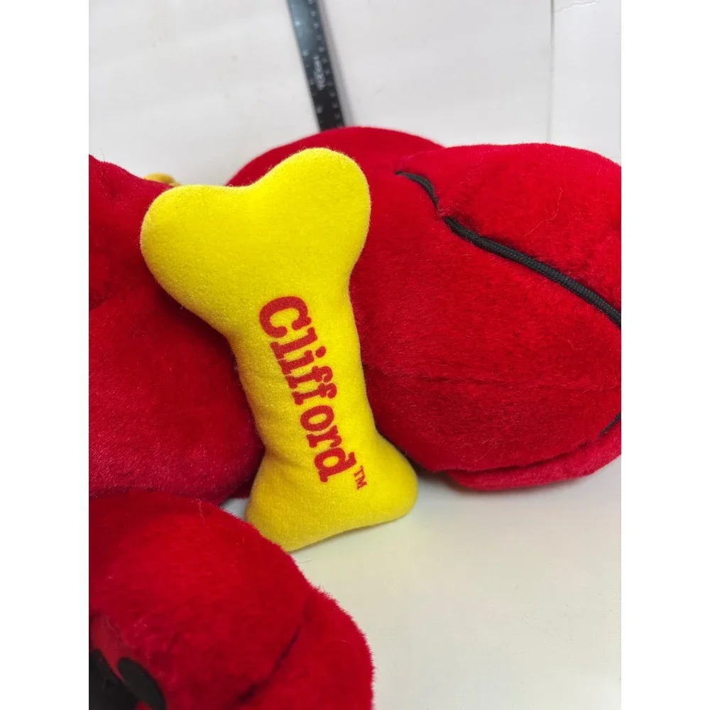 2002 Toy Island Scholastic Clifford Big Red Dog 24in Plush with T-Bone and Cleo